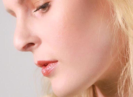 Stark deckendes Make Up & Concealer für makellosen Teint!